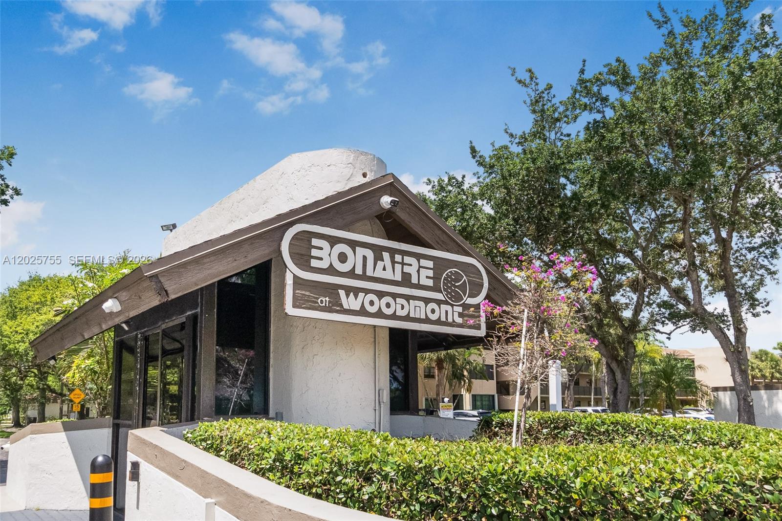 BONAIRE VILLAGE AT WOODMO - Residential