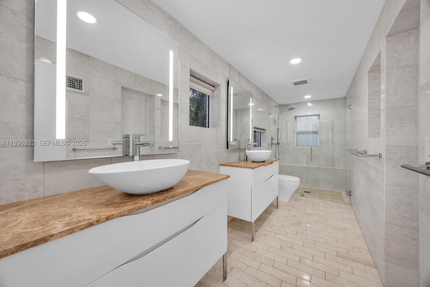 TAMIAMI PLACE PLAN 2 - Residential