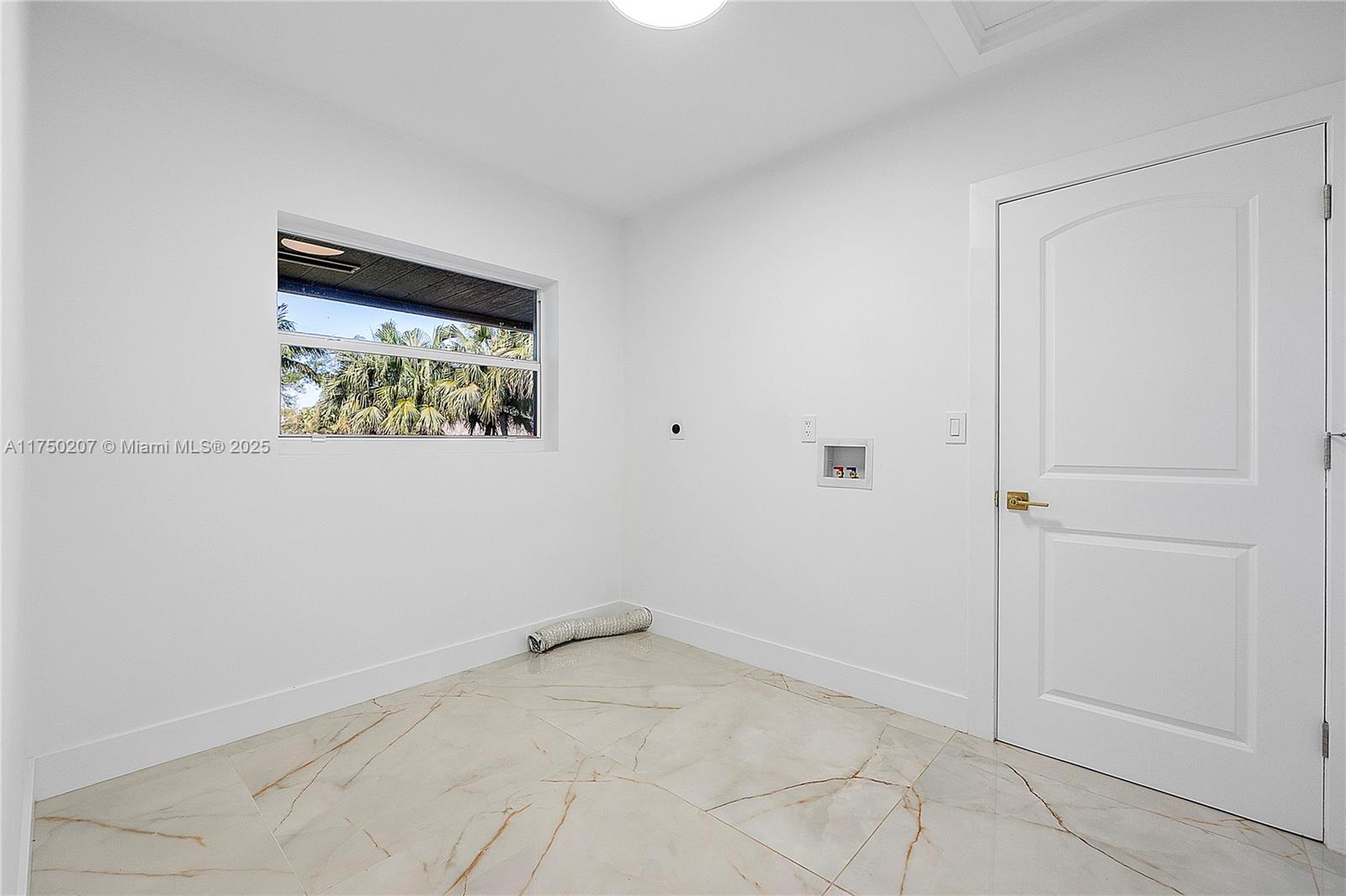 ALAN GROVE ESTATES FIRST - Residential
