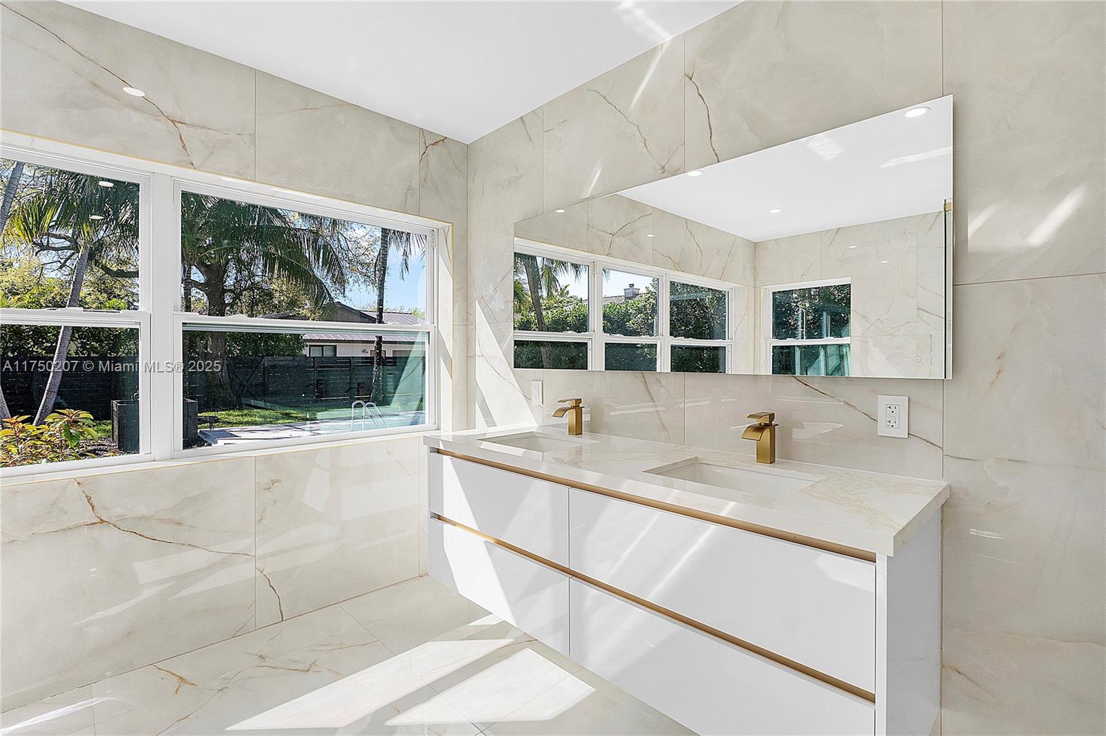 ALAN GROVE ESTATES FIRST - Residential