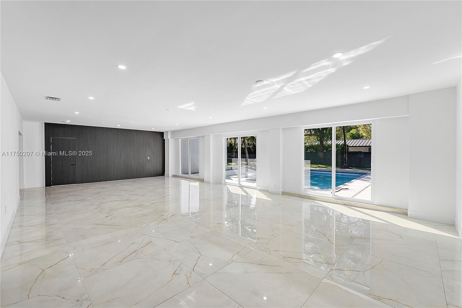 ALAN GROVE ESTATES FIRST - Residential