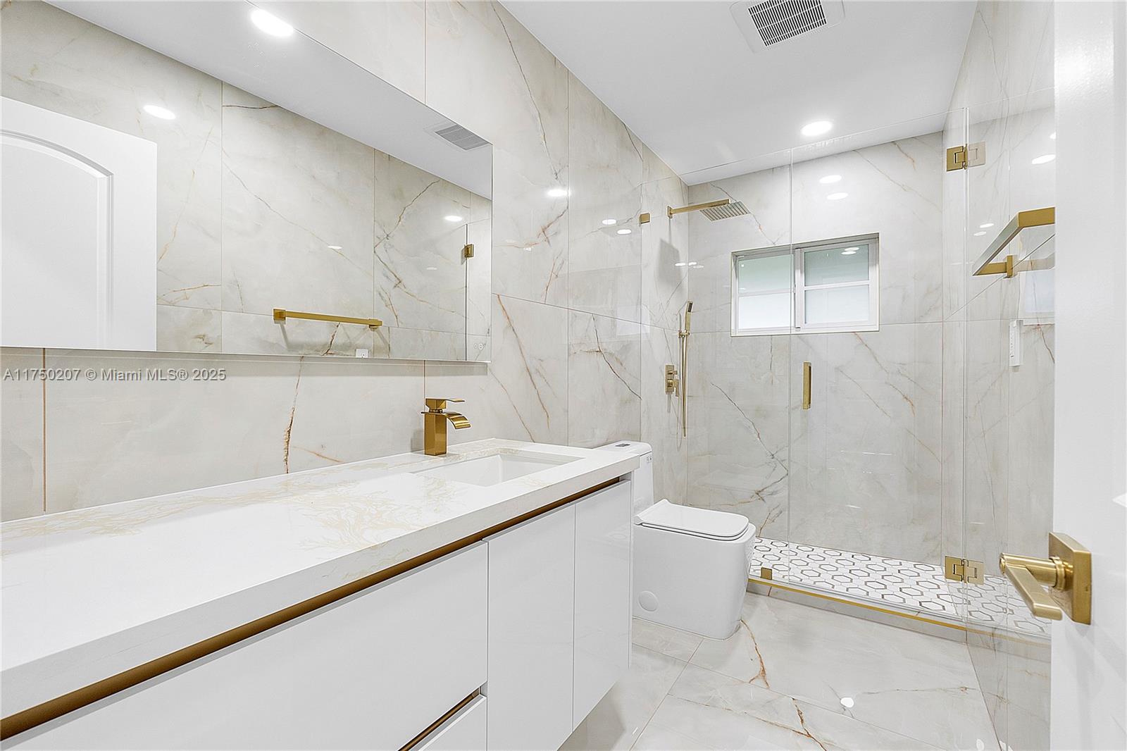ALAN GROVE ESTATES FIRST - Residential