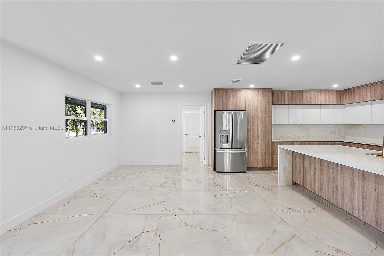 ALAN GROVE ESTATES FIRST - Residential
