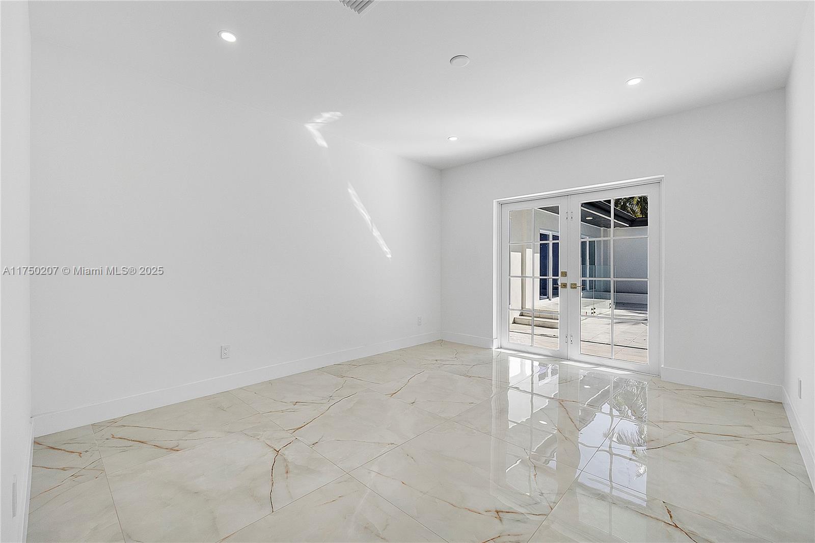 ALAN GROVE ESTATES FIRST - Residential