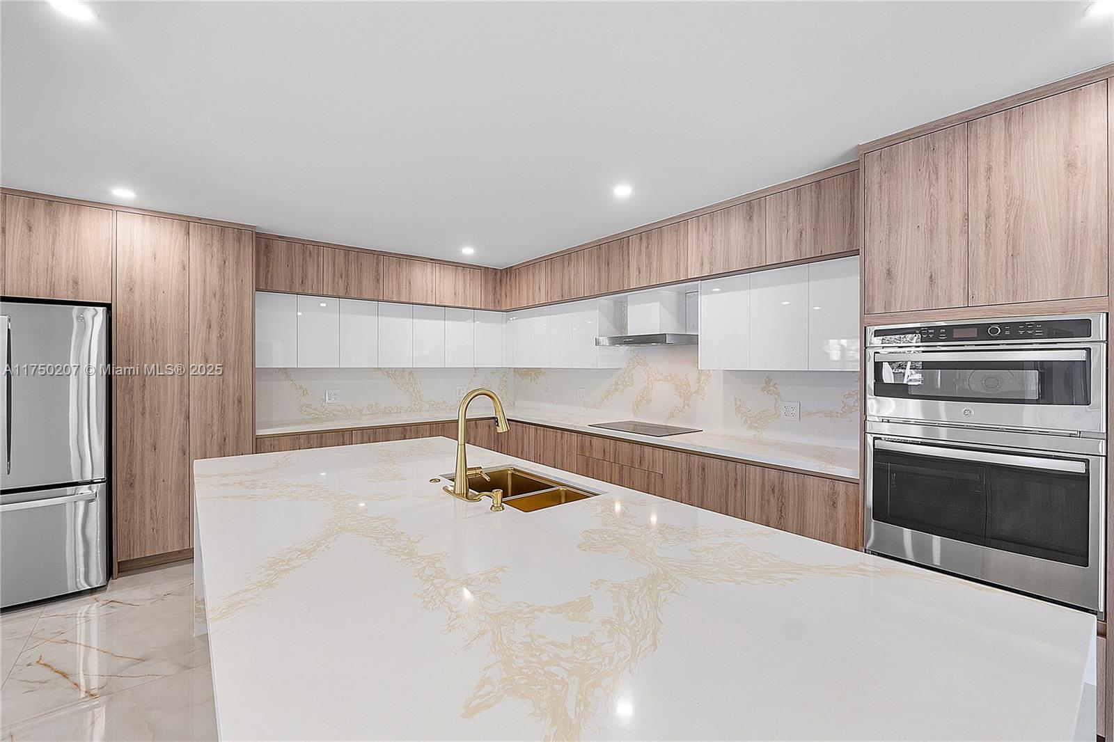 ALAN GROVE ESTATES FIRST - Residential