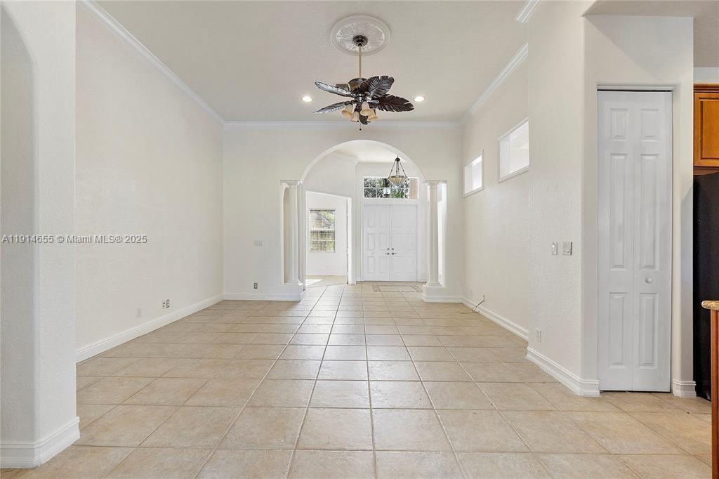 PARKLAND ISLES - Residential