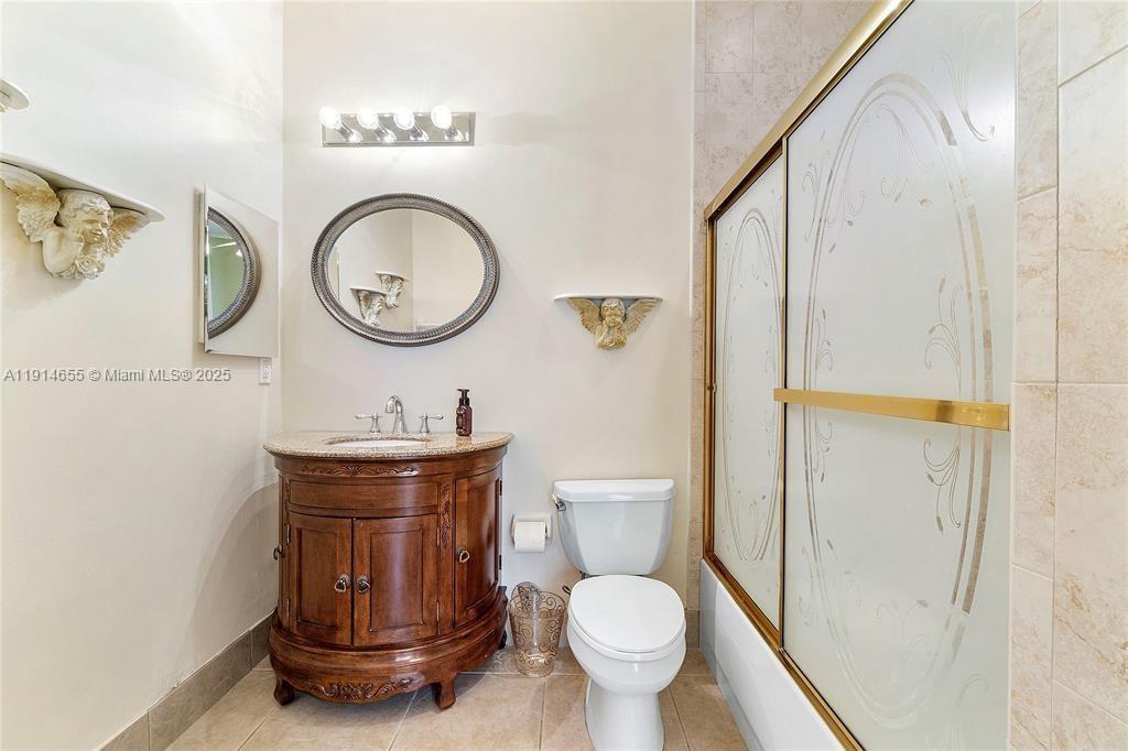 PARKLAND ISLES - Residential