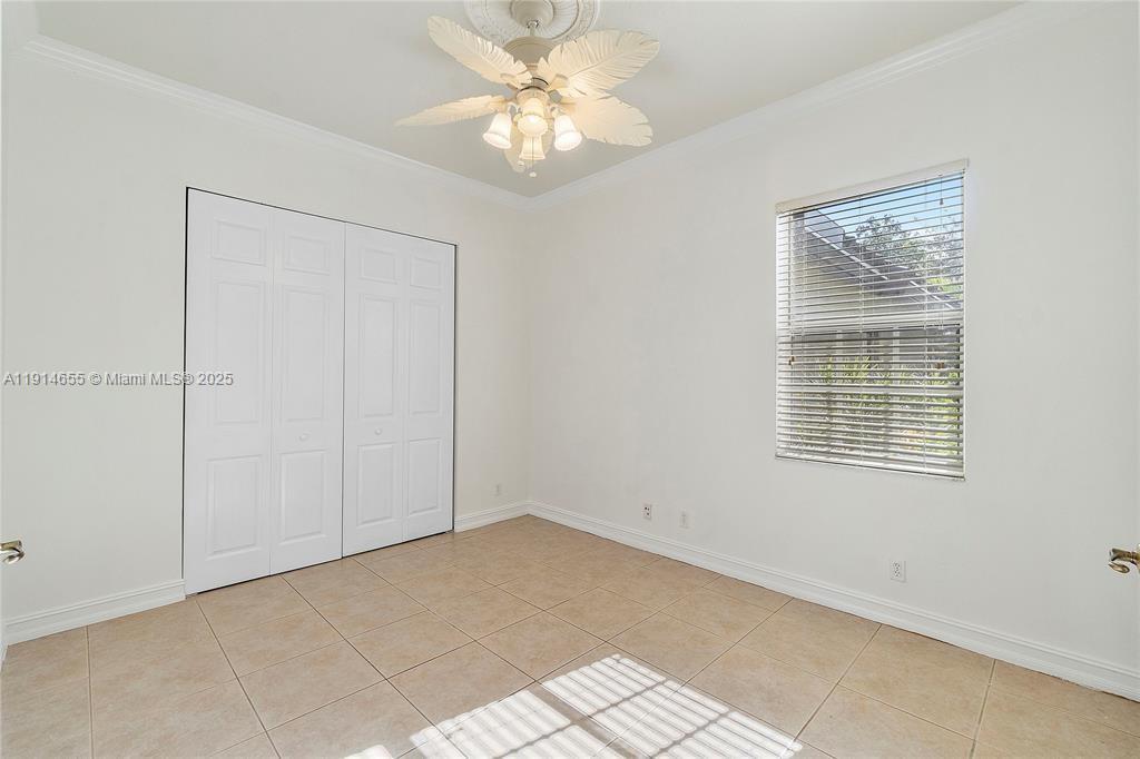 PARKLAND ISLES - Residential