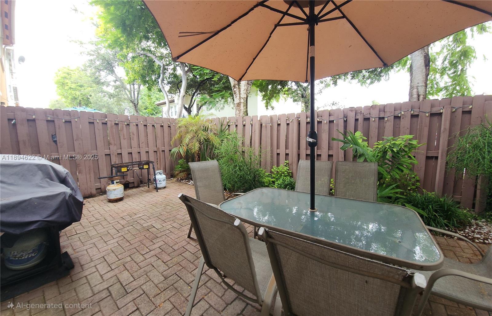 ISLANDS AT DORAL TOWNHOME - Residential Lease
