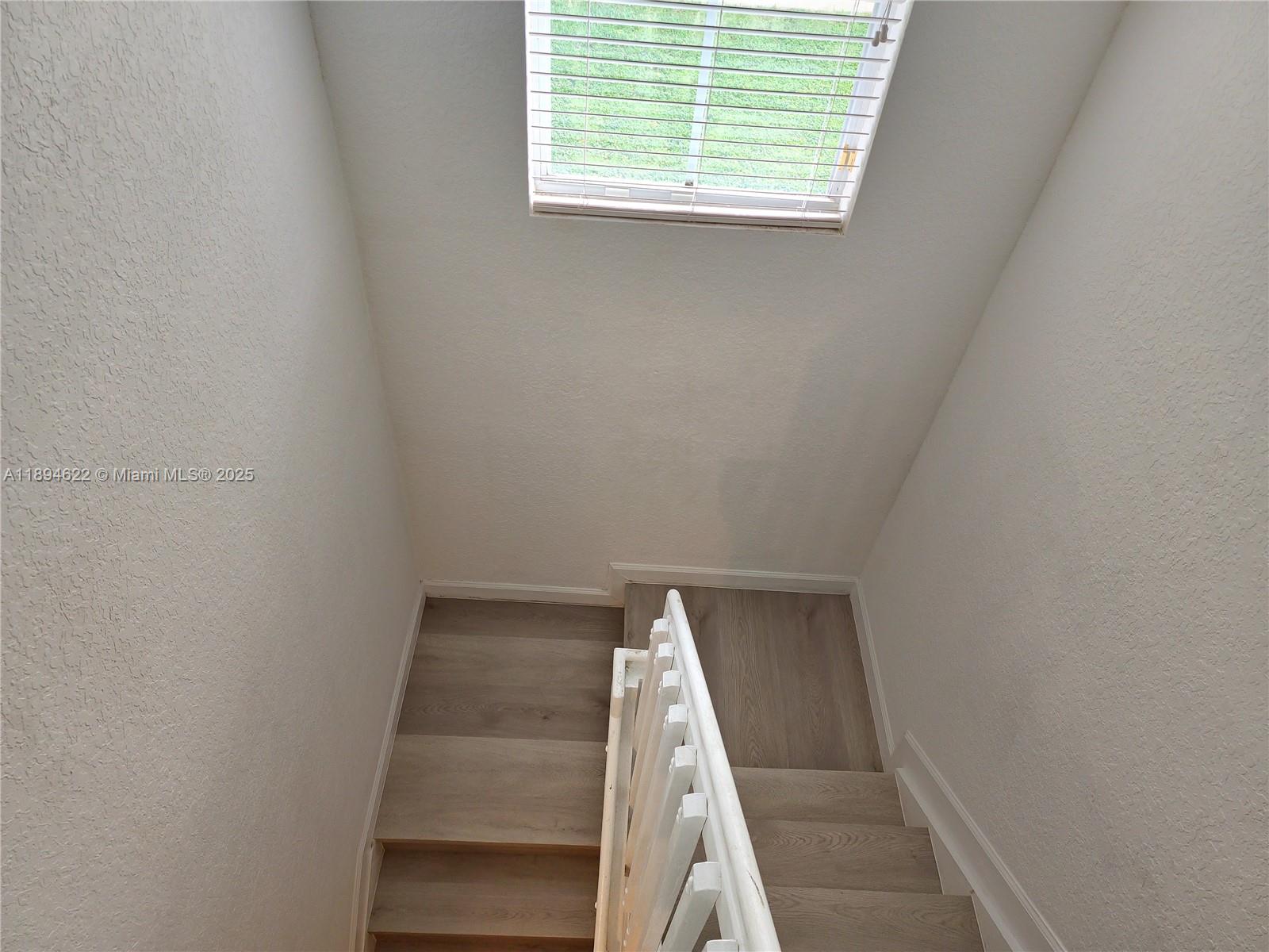 ISLANDS AT DORAL TOWNHOME - Residential Lease