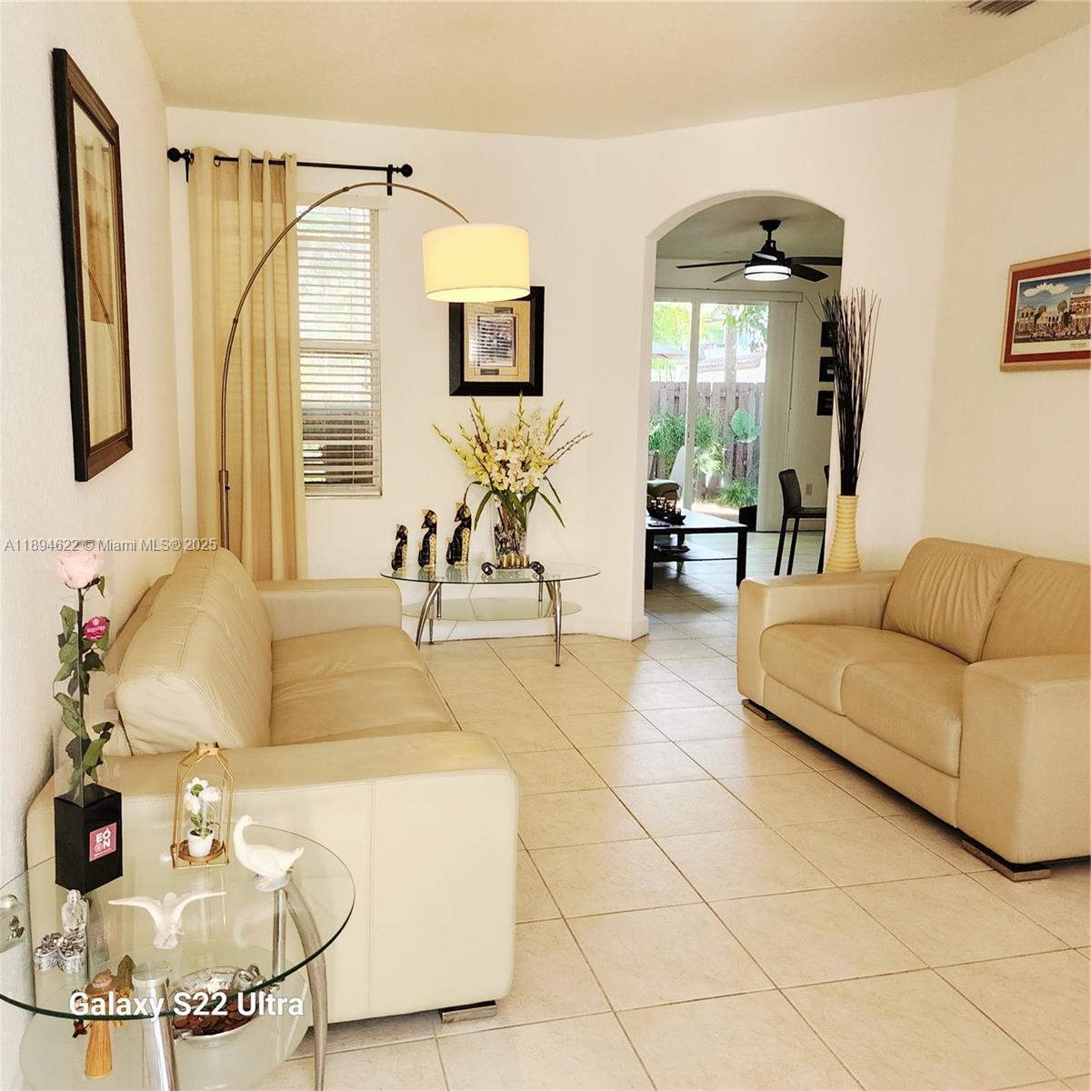 ISLANDS AT DORAL TOWNHOME - Residential Lease