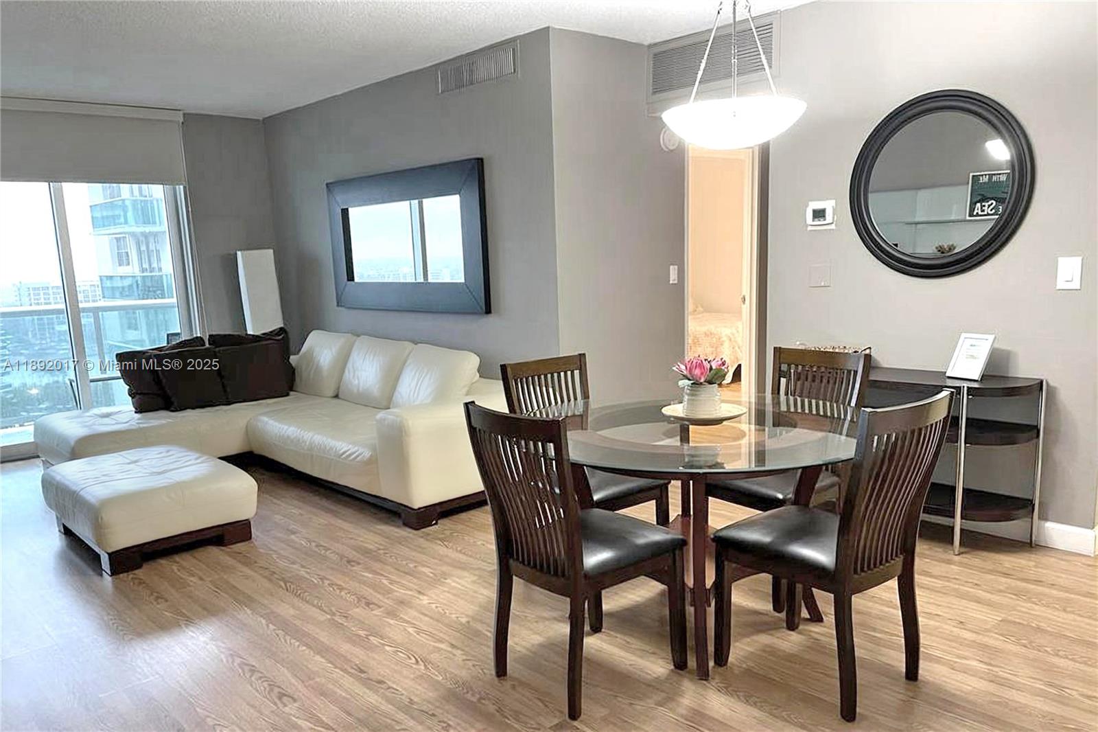 TIDES ON HOLLYWOOD BEACH - Residential
