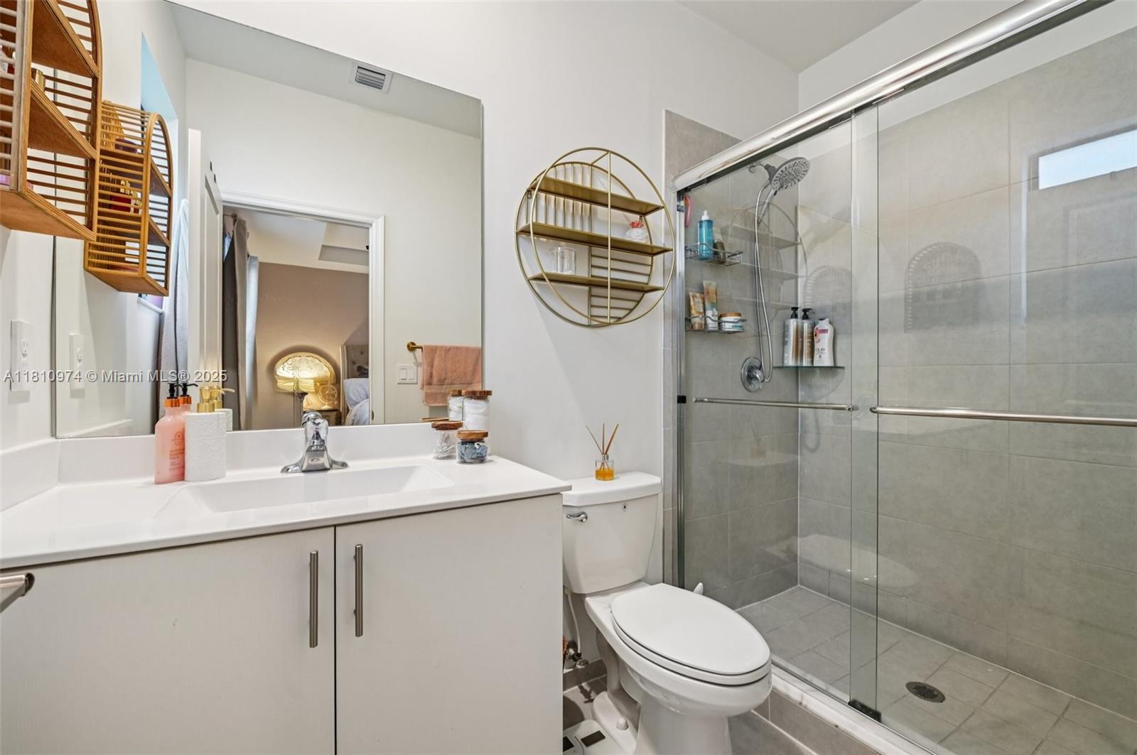 ENCLAVE SOUTH PHASE 2 - Residential