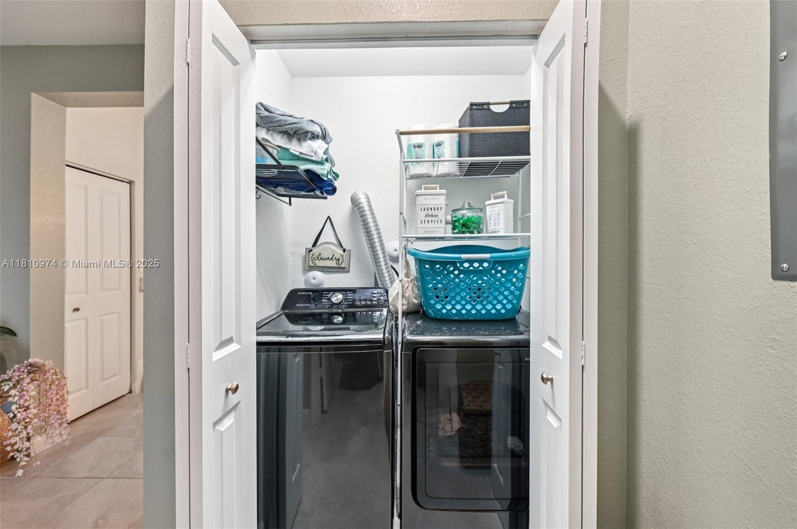 ENCLAVE SOUTH PHASE 2 - Residential