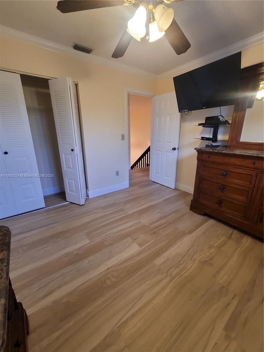 PEMBROKE LAKES SECTION EI - Residential Lease