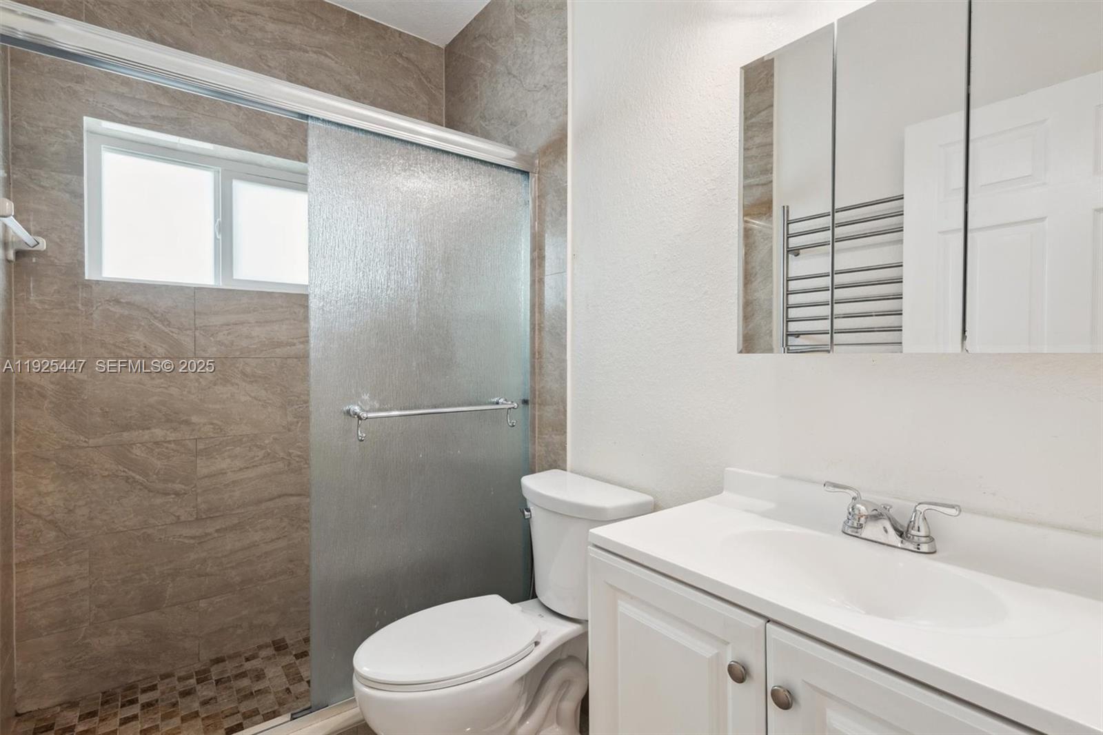 ESTATE MANSIONS - Residential