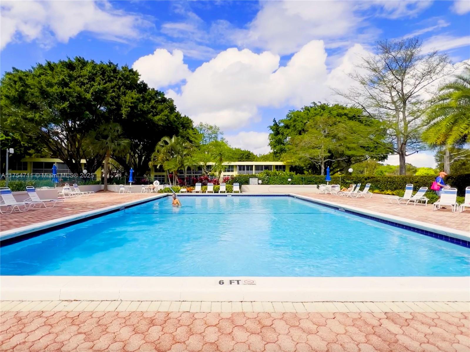 NO 1 PALM-AIRE COUNTRY CL - Residential