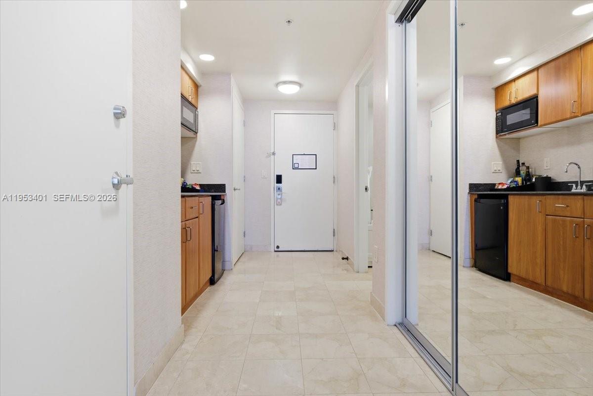 TRUMP INTERNATIONAL SONES - Residential