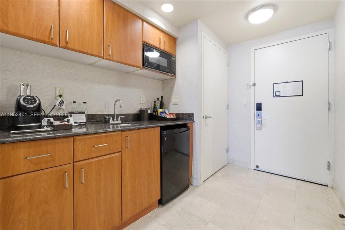 TRUMP INTERNATIONAL SONES - Residential