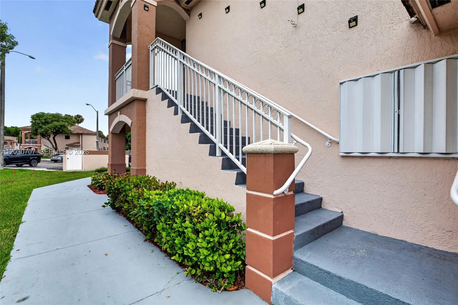 2721 SE 12th Pl 206