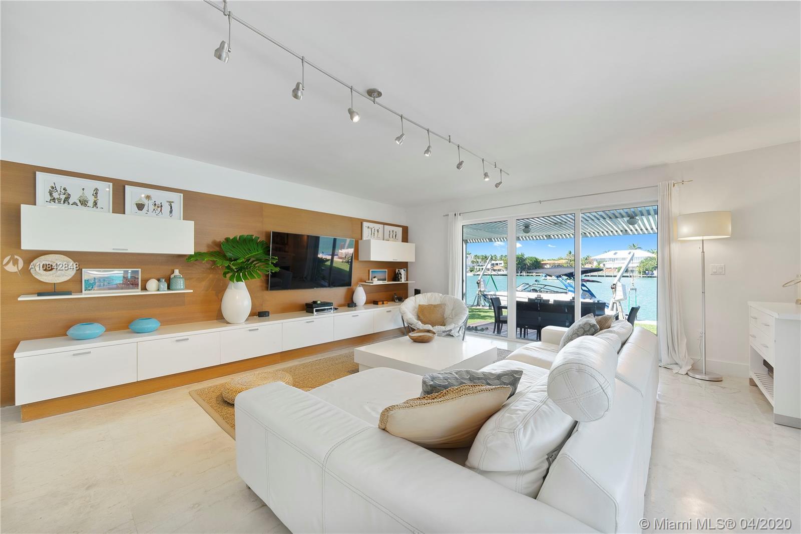 MASHTA ISLAND - Residential