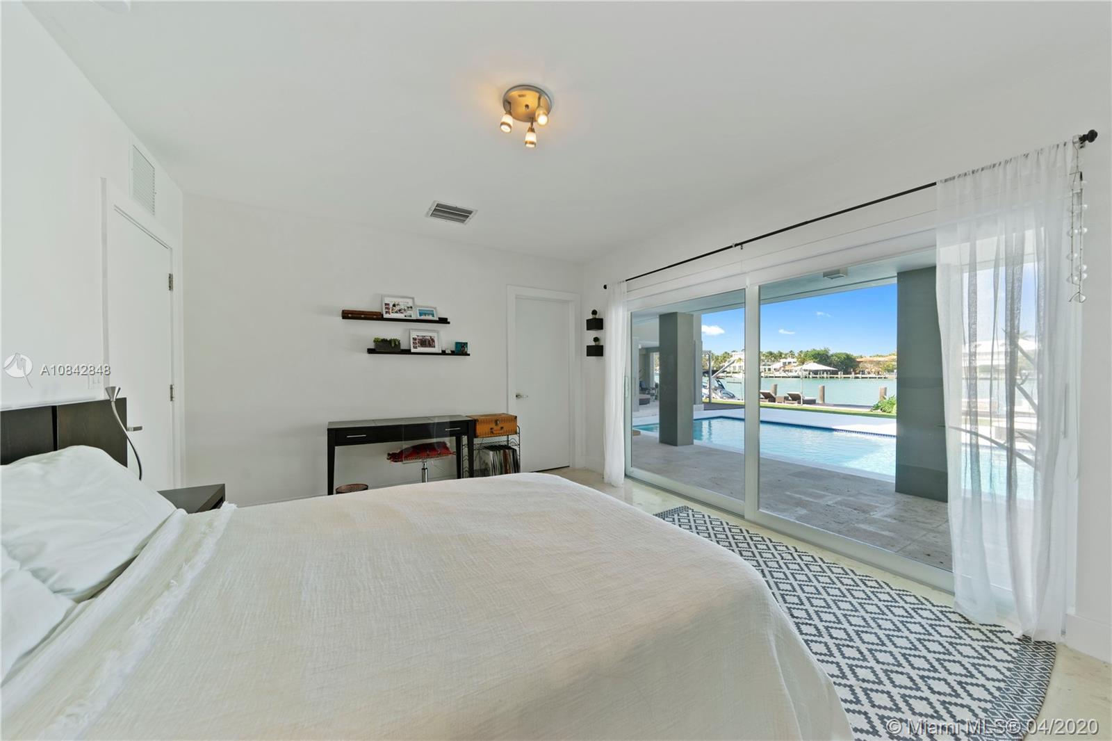 MASHTA ISLAND - Residential