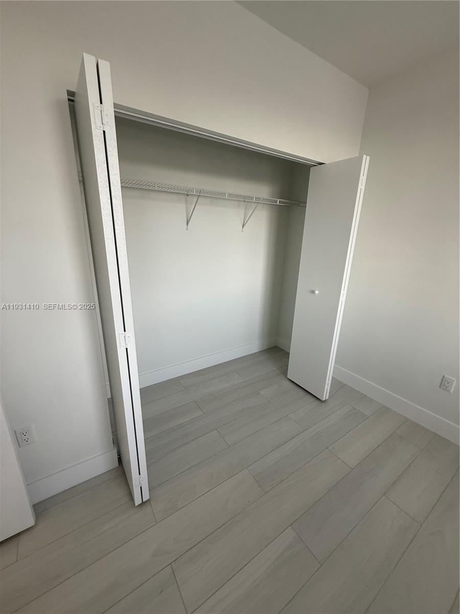 HIALEAH 13TH ADDN AMD PL - Residential Lease