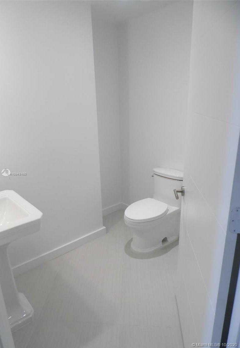 BRICKELL TEN CONDO - Residential Lease