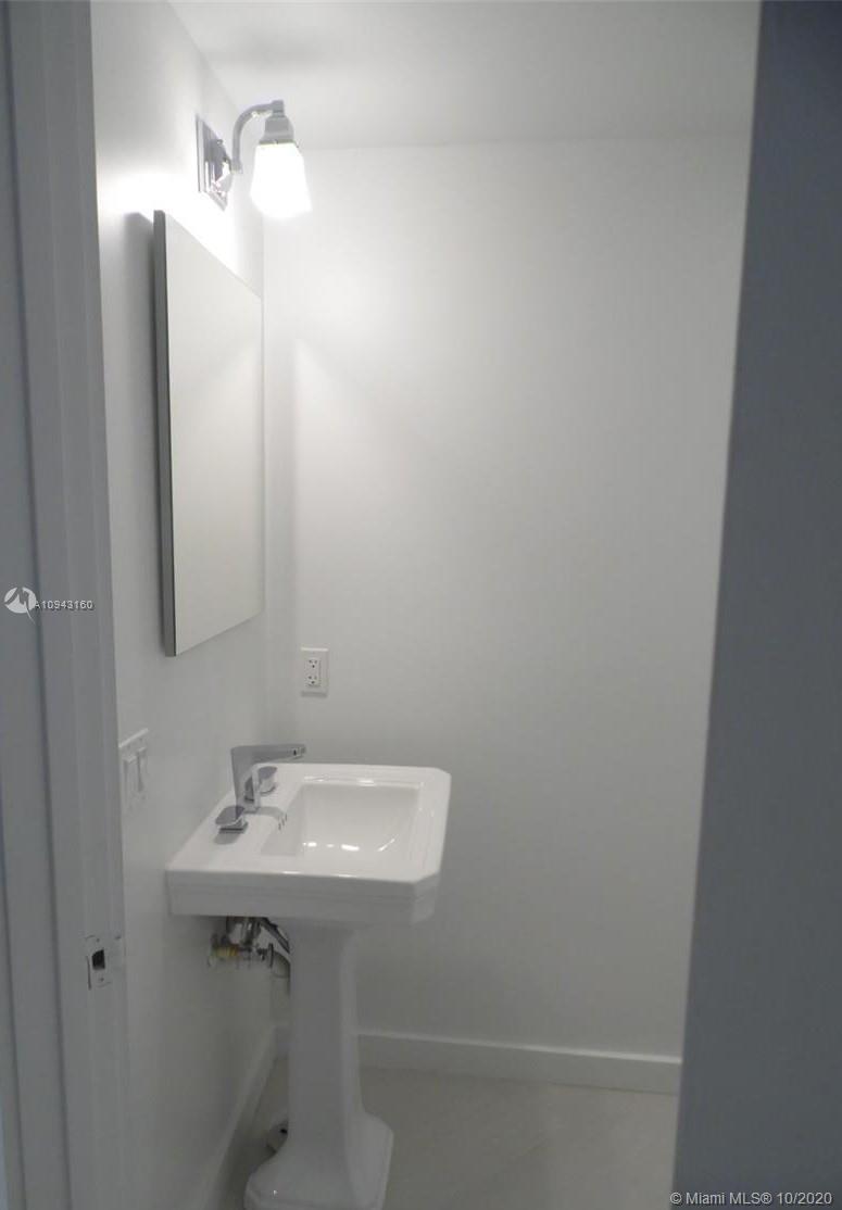 BRICKELL TEN CONDO - Residential Lease