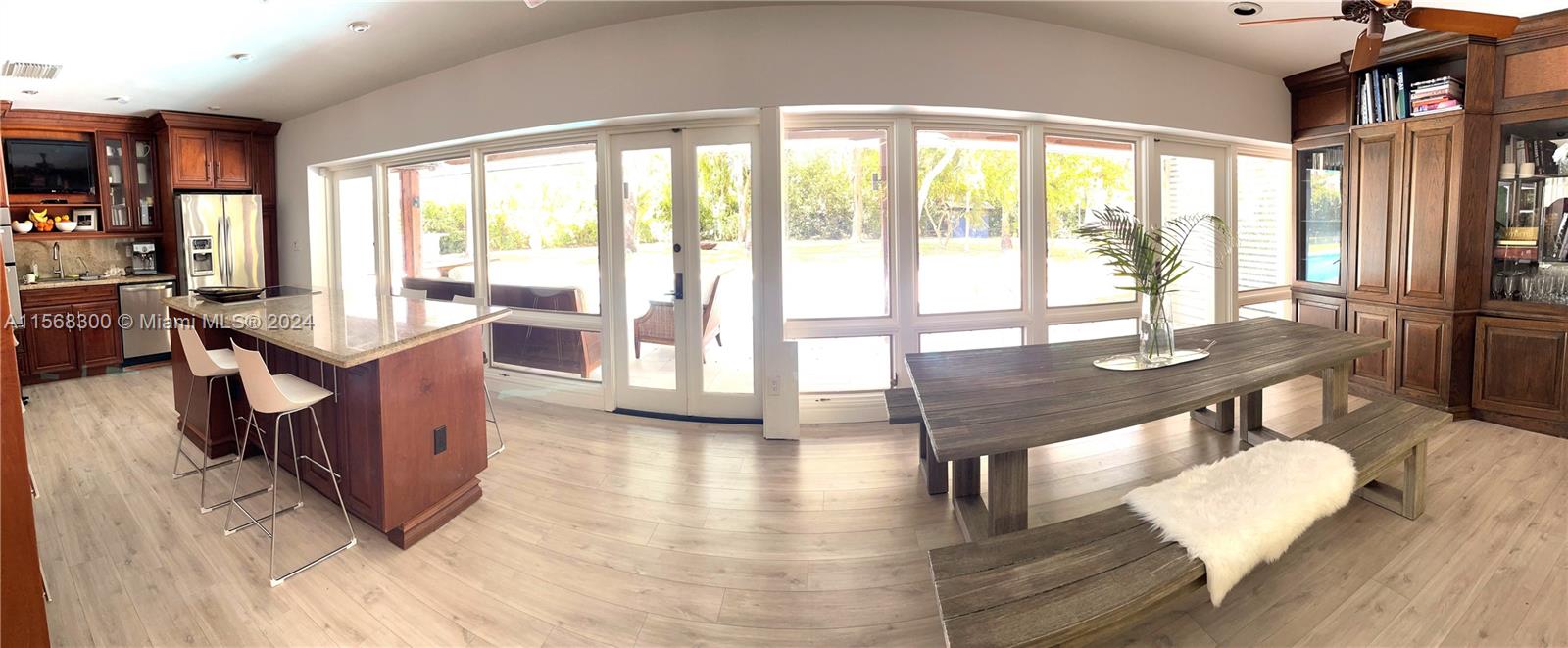 TOWN ESTATES - Residential