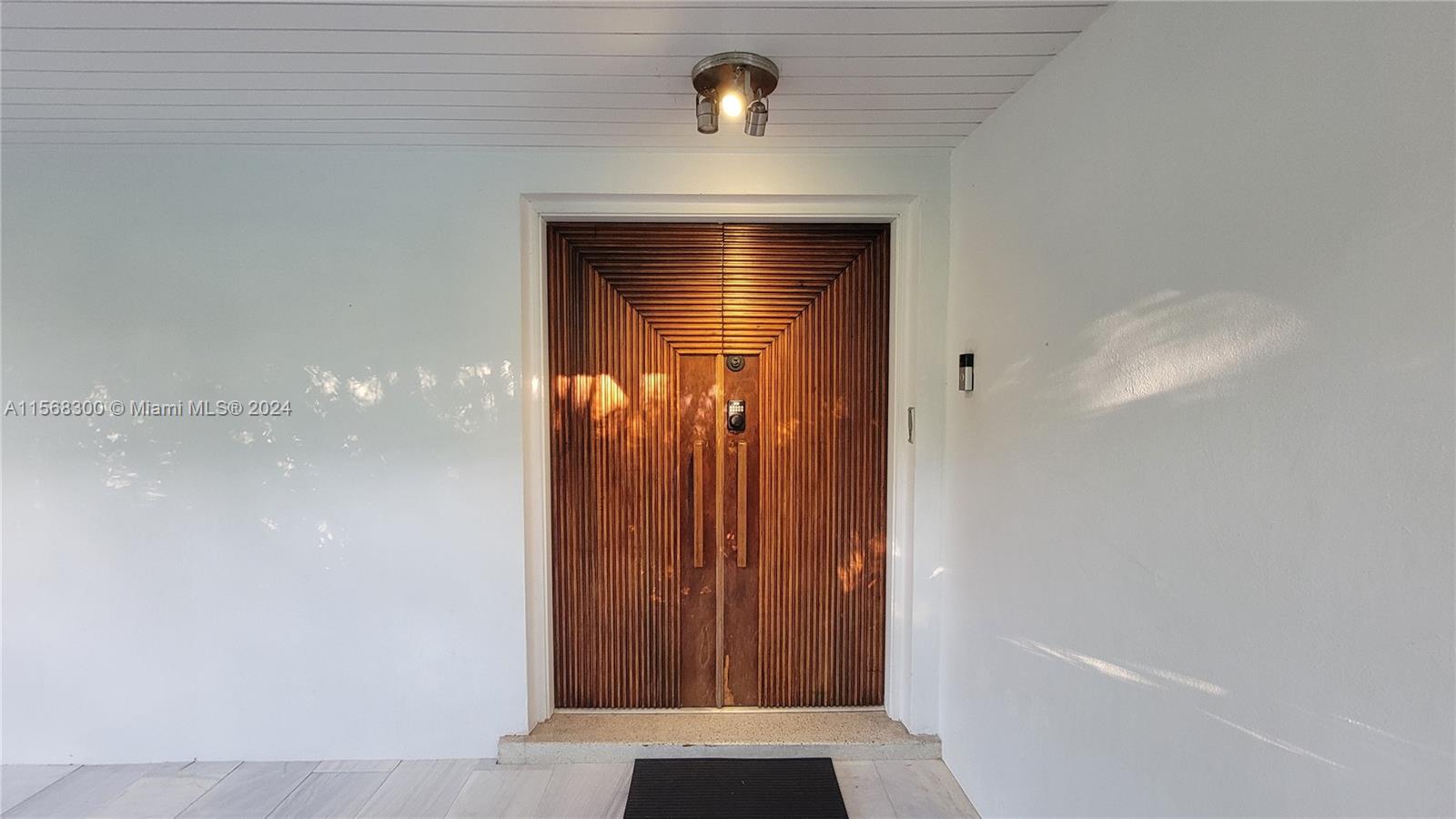 TOWN ESTATES - Residential