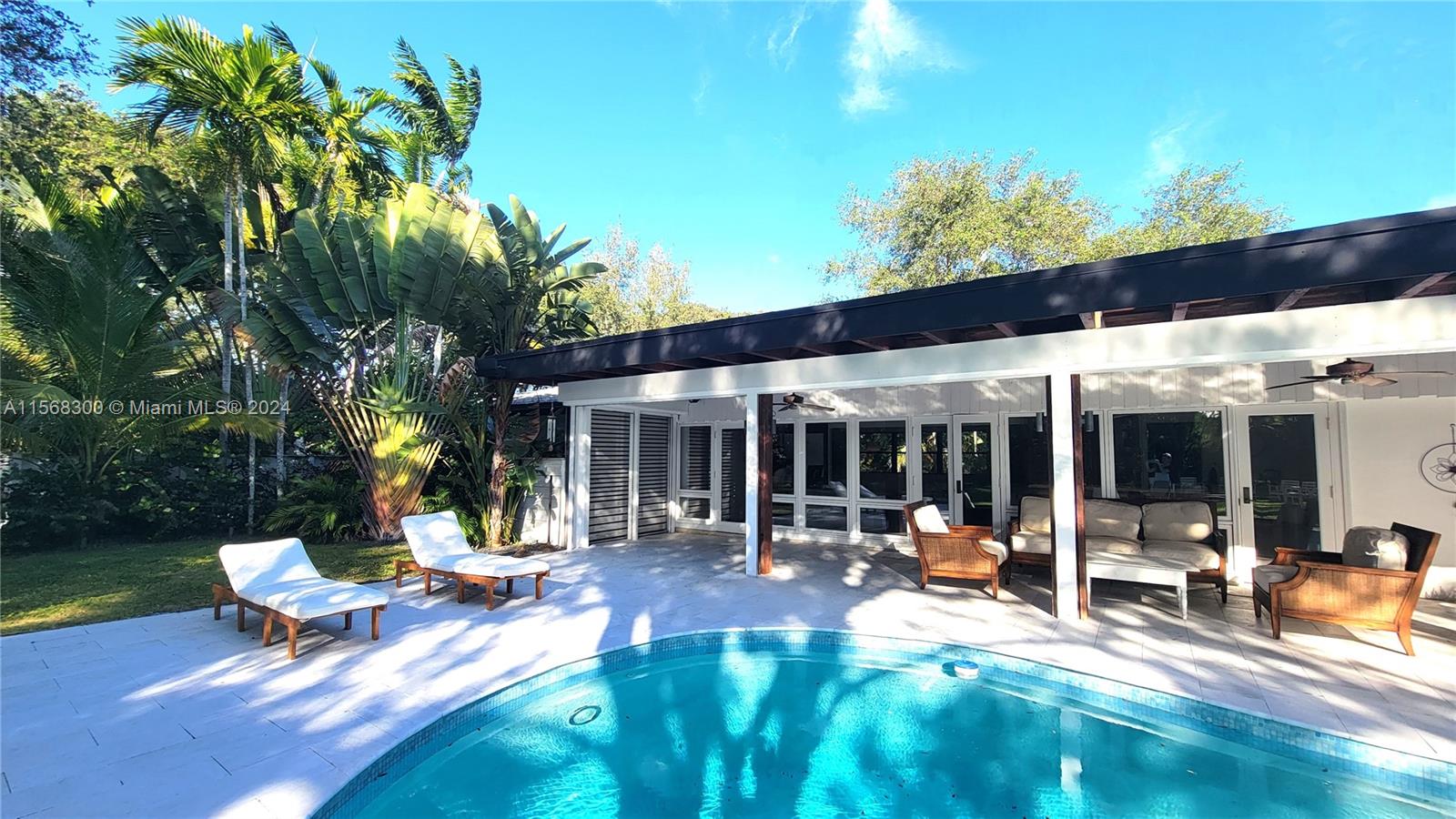 TOWN ESTATES - Residential