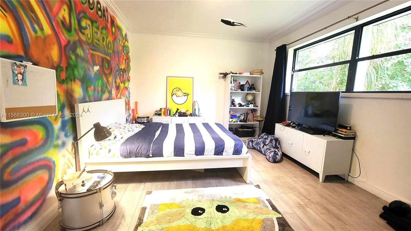 TOWN ESTATES - Residential