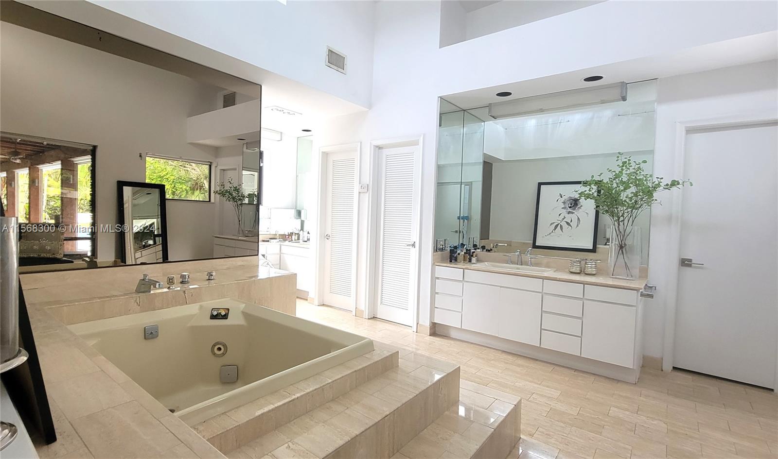 TOWN ESTATES - Residential