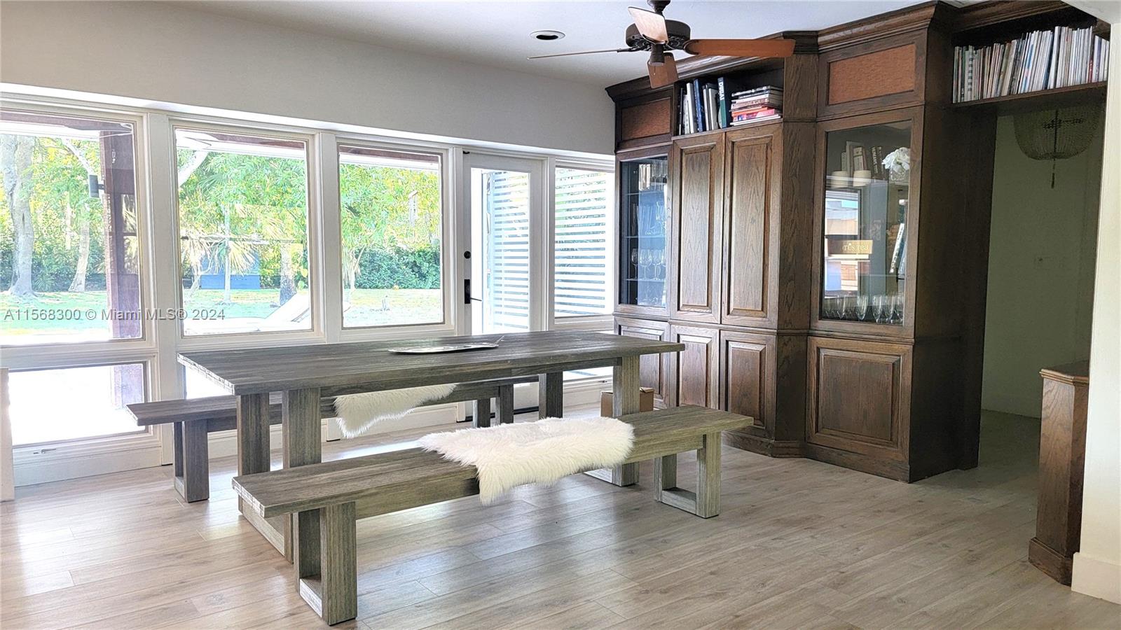 TOWN ESTATES - Residential