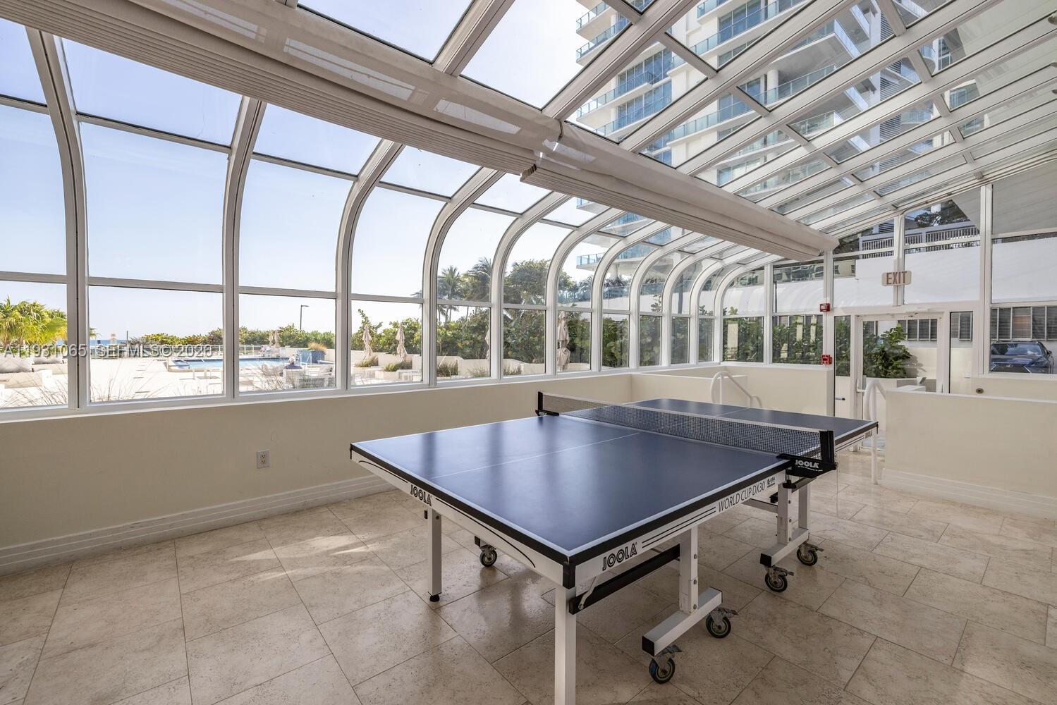 THE COLLINS CONDO - Residential