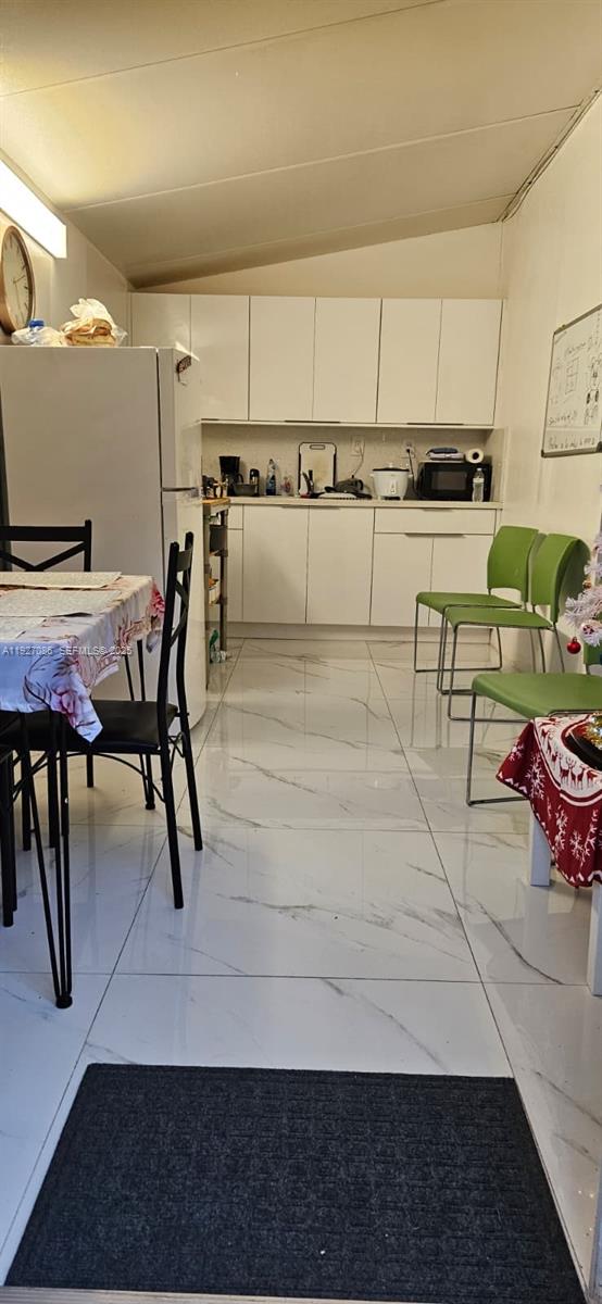 COCOPLUM TERRACE ADDN PAR - Residential