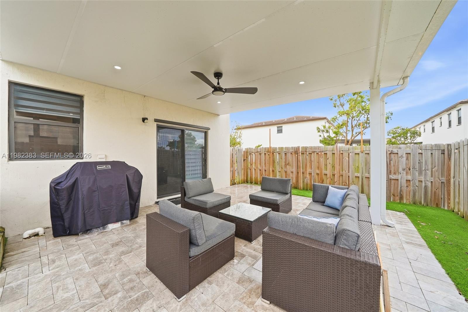 KENDALL ASSEMBLAGE SOUTH - Residential