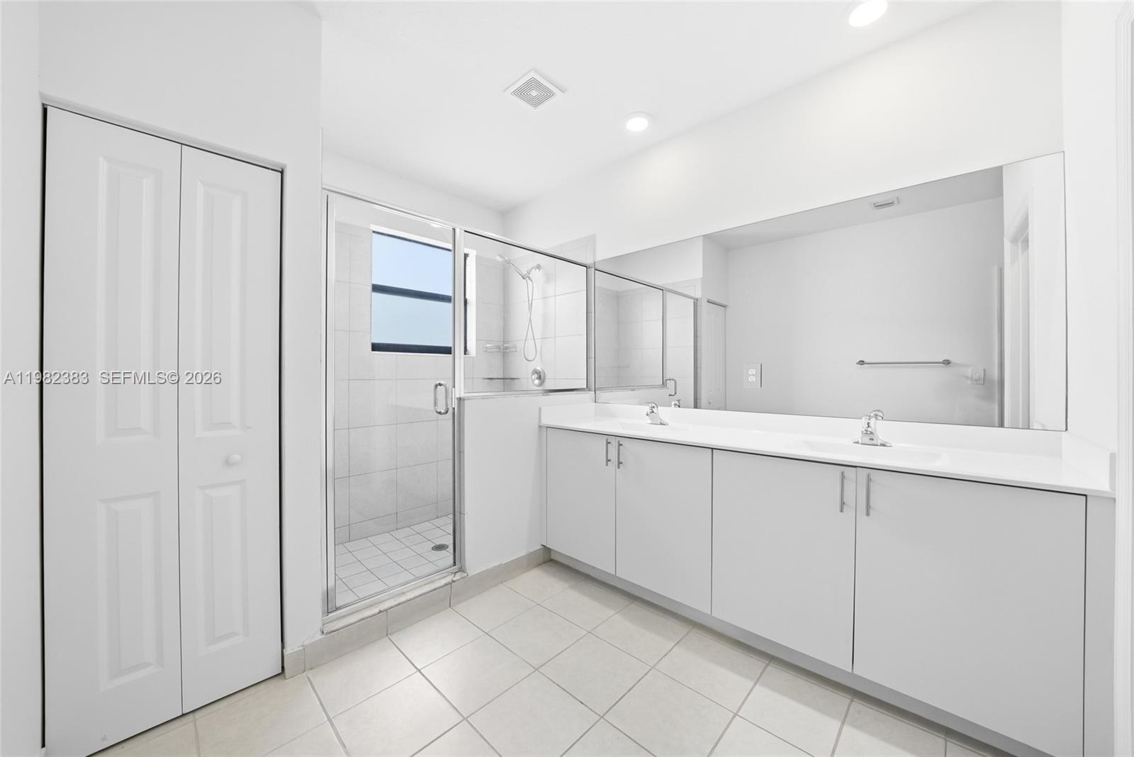 KENDALL ASSEMBLAGE SOUTH - Residential