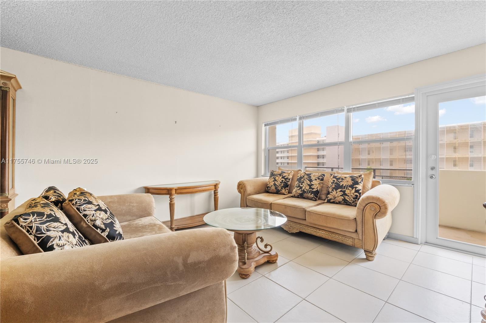 Property for Sale at 401 Golden Isles Dr 516, Hallandale Beach, Broward County, Florida - Bedrooms: 1 
Bathrooms: 2  - $250,000
