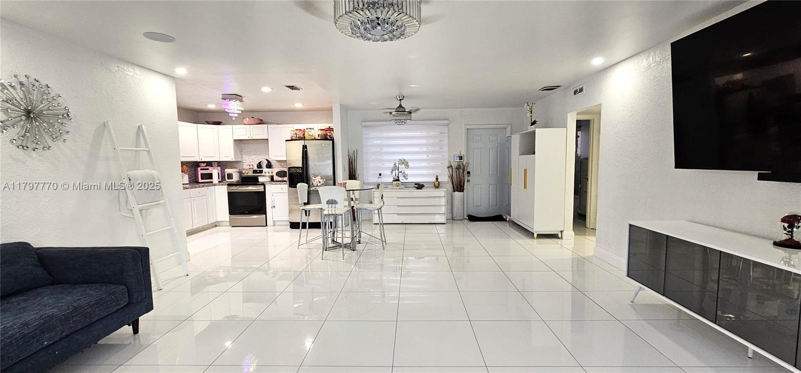 MYRTLE GROVE 2ND ADDN - Residential