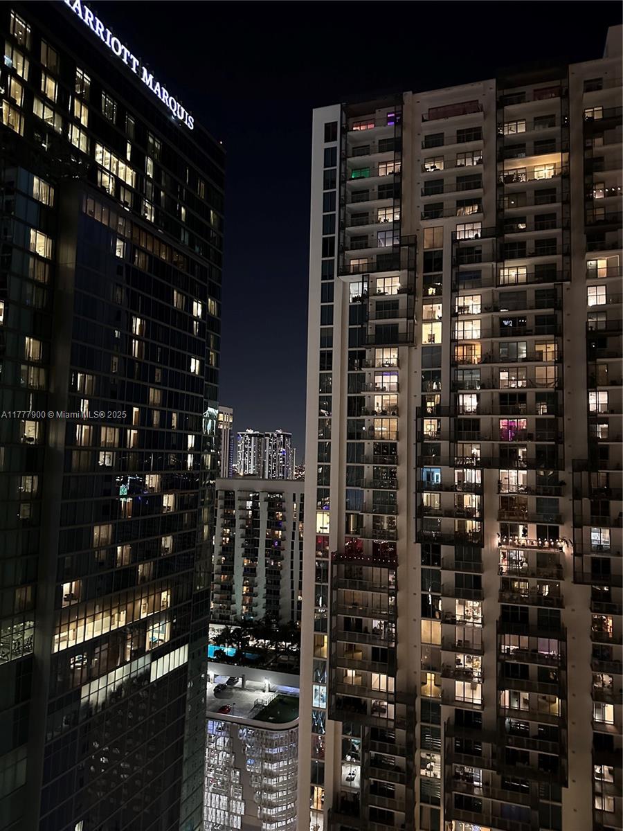 ASTON MARTIN - Residential Lease