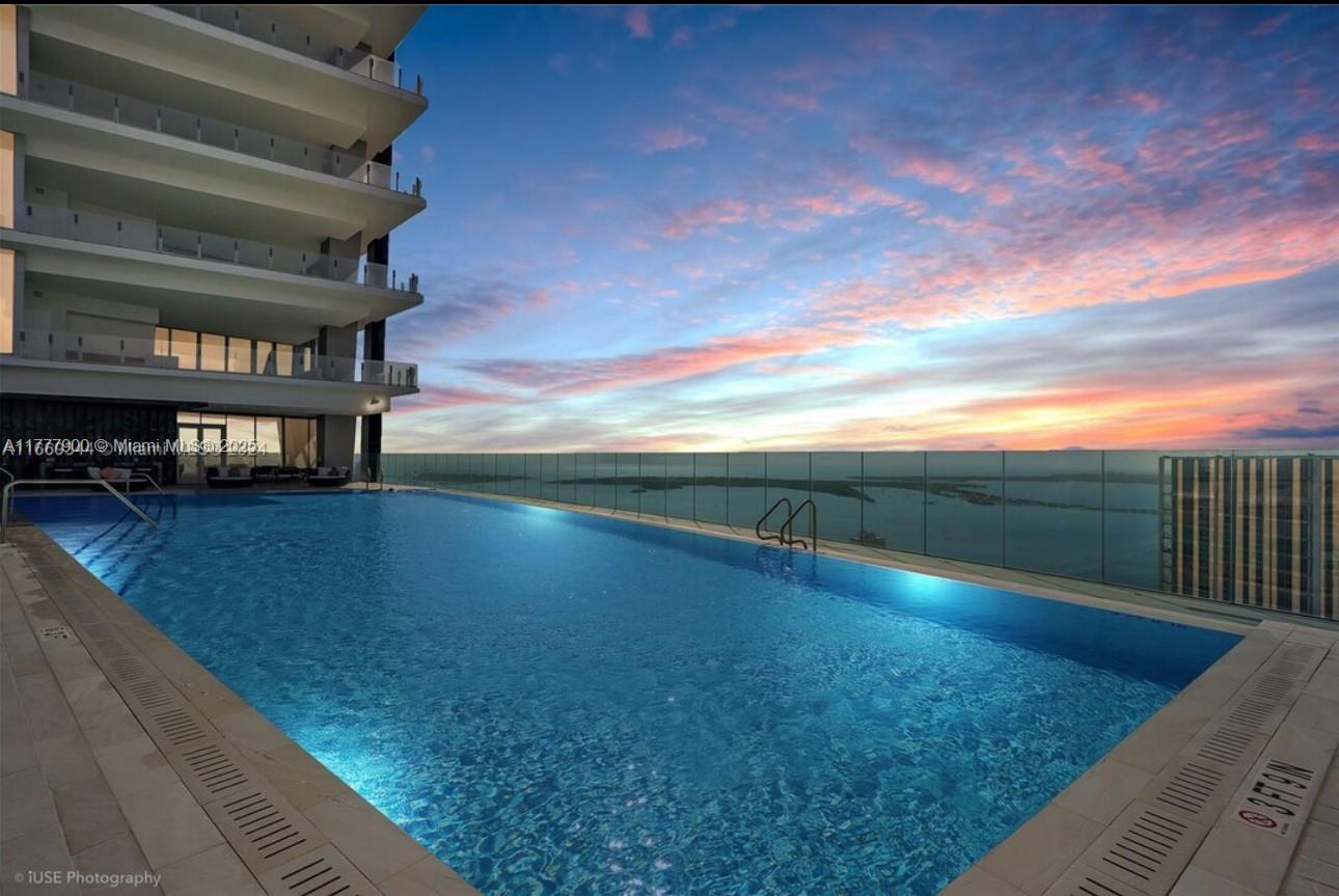 ASTON MARTIN - Residential Lease