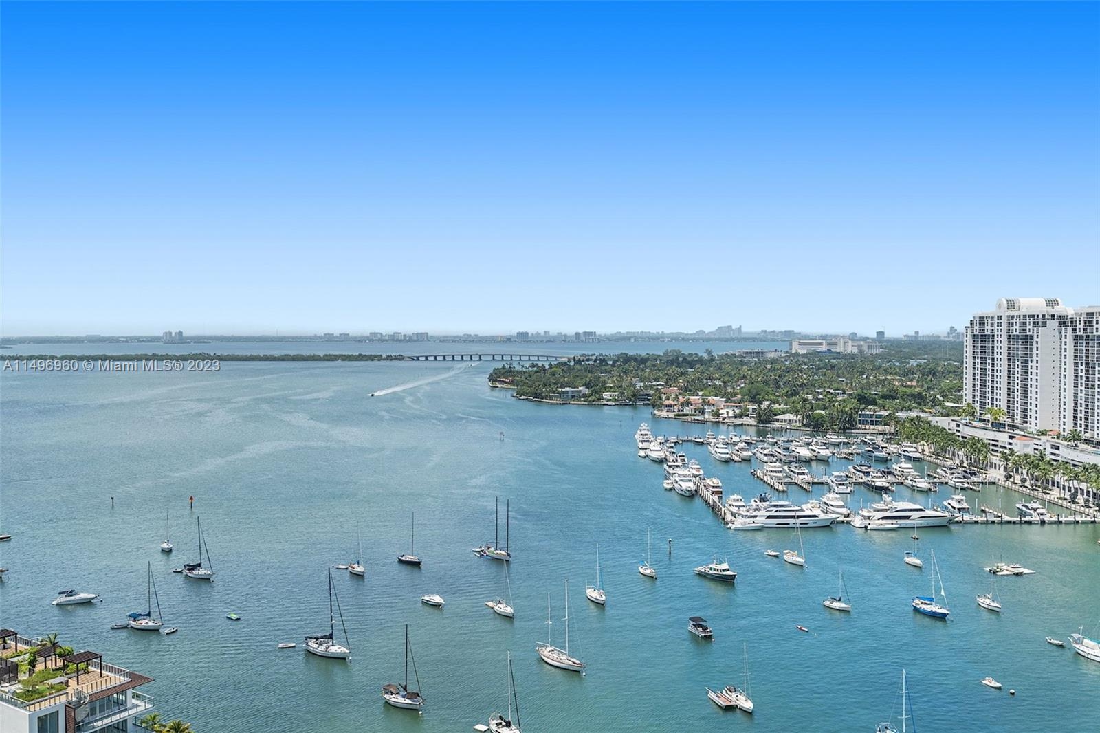 THE GRAND VENETIAN CONDO - Residential