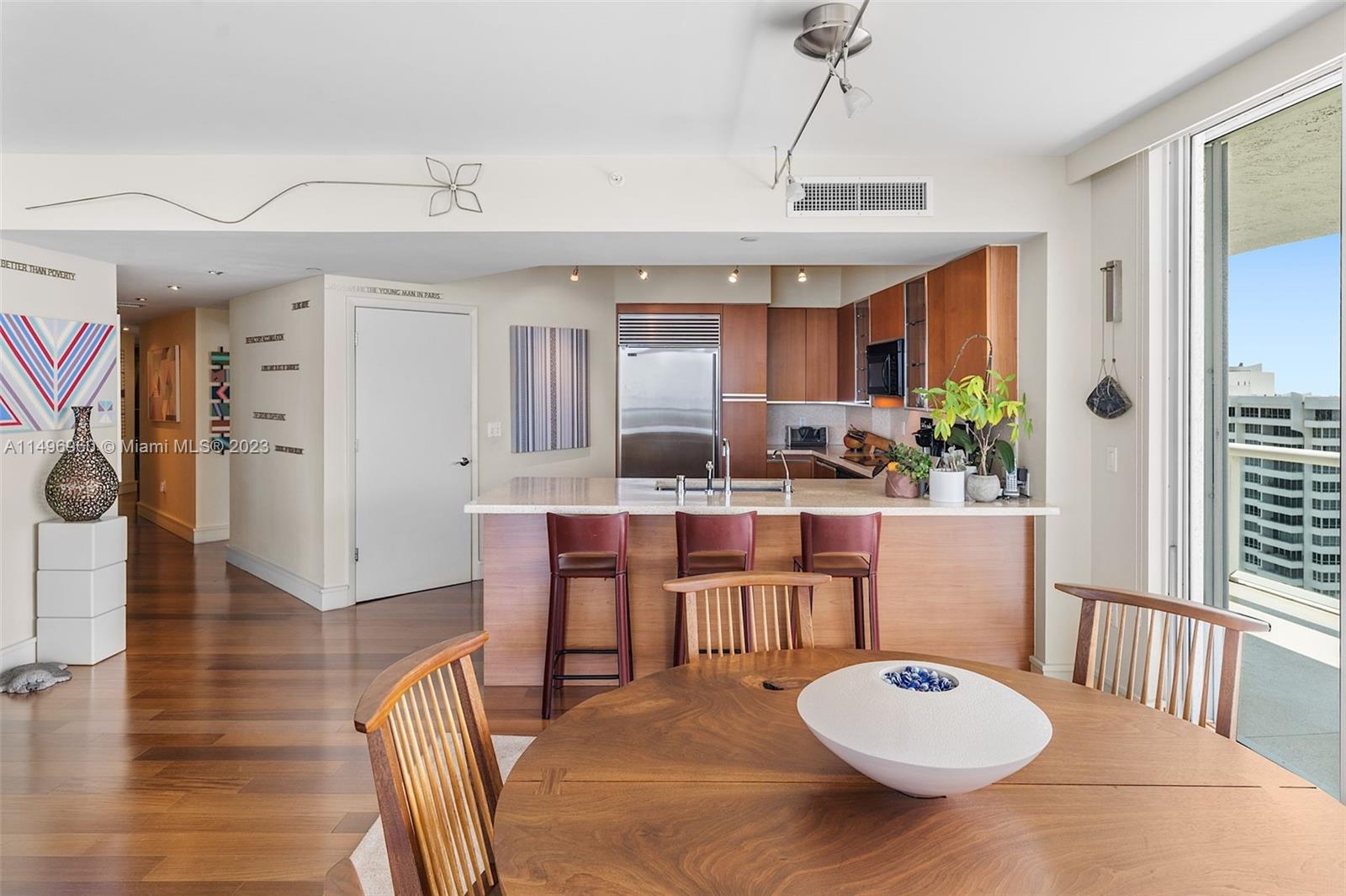 THE GRAND VENETIAN CONDO - Residential