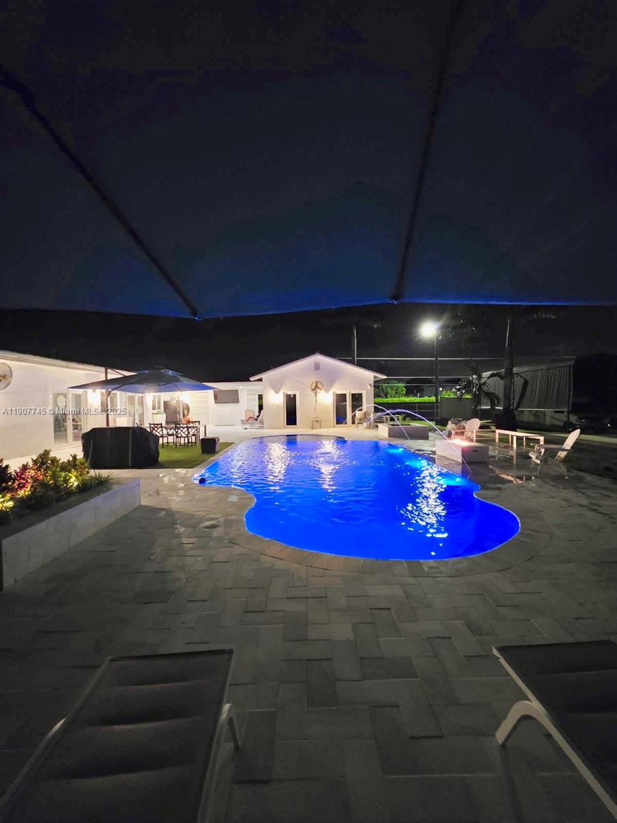 ACRES ESTATES - Residential