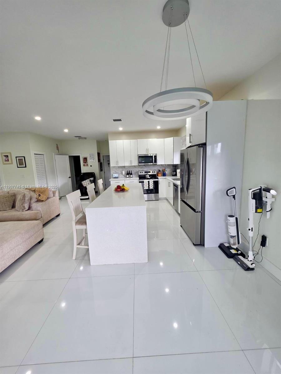 ACRES ESTATES - Residential