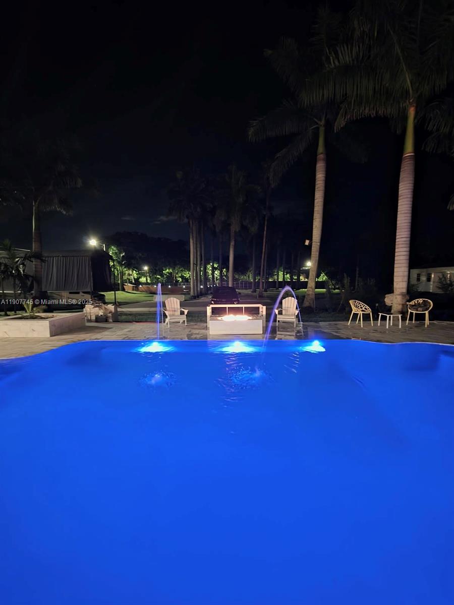 ACRES ESTATES - Residential