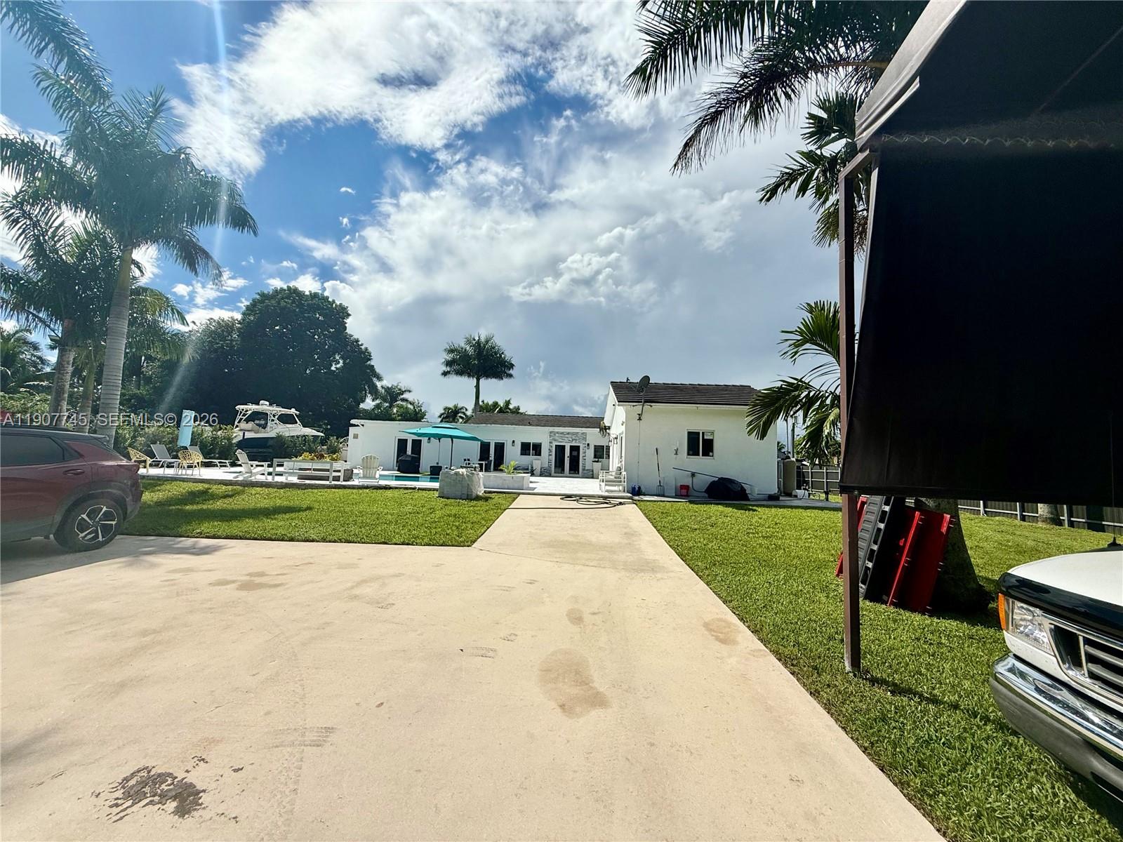 ACRES ESTATES - Residential