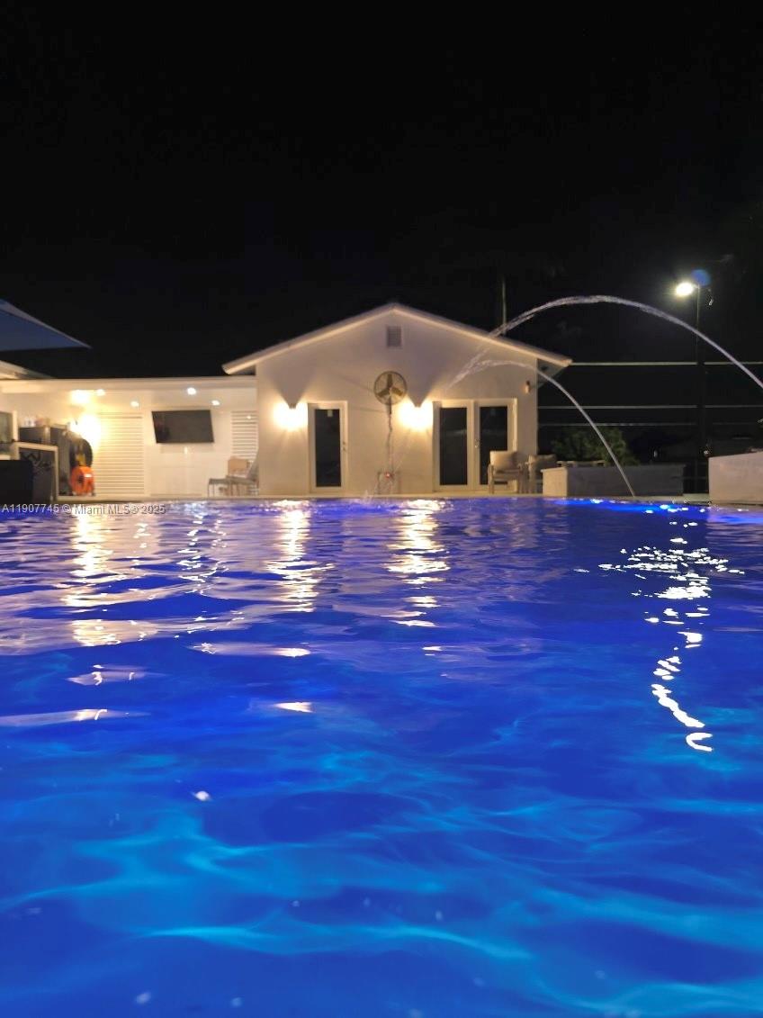 ACRES ESTATES - Residential